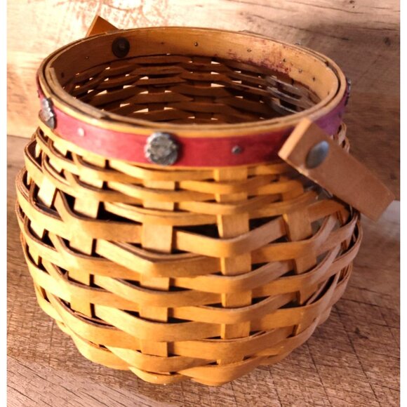 Longaberger Vintage Handwoven Basket - Festival Of Roses Edition With Handle - Picture 6 of 11